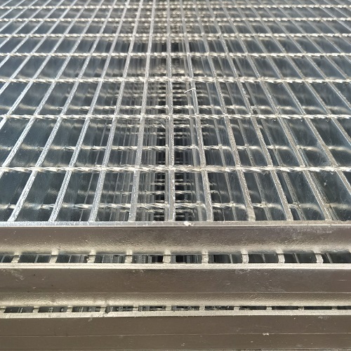 G355/30/100压焊热镀锌维修厂用钢格栅钢格板实用的选购指南