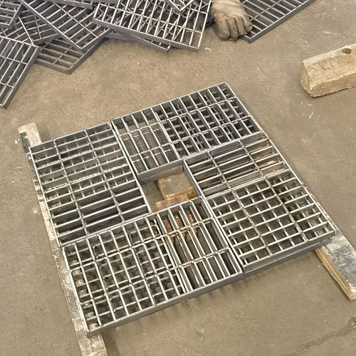 钢格栅钢格板的性能应用与选购指南