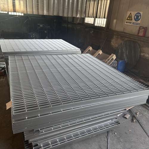 钢格栅板生锈怎么办？教你几招轻松应对