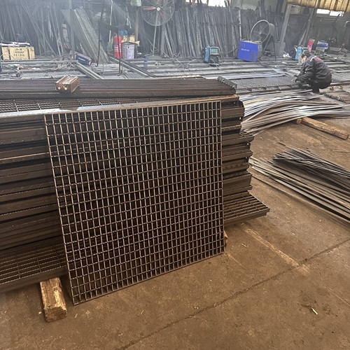 钢格栅板如何助力绿色建筑发展