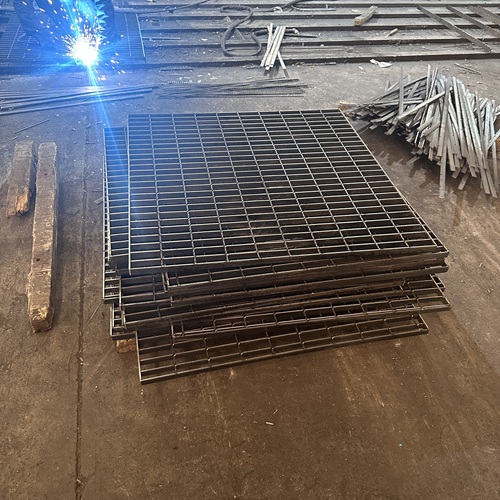 钢格栅板的型号分类全解析，别再选错了