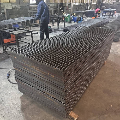 钢格板踩空风险防滑设计方案来帮忙