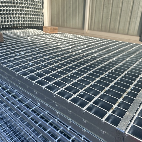 钢格板安装不当的后果工程人必须警惕