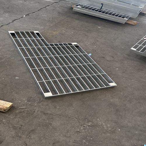 管廊平台钢格板用途及安装固定方式