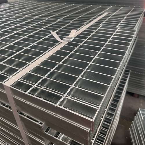 制药车间不锈钢钢格栅板洁净工况板材解决方案